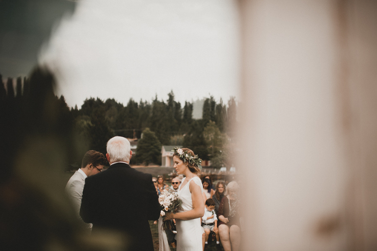 CarinaSkrobeckiPhoto_Susanna&Andrew_WoodinvilleLavenderFarm099