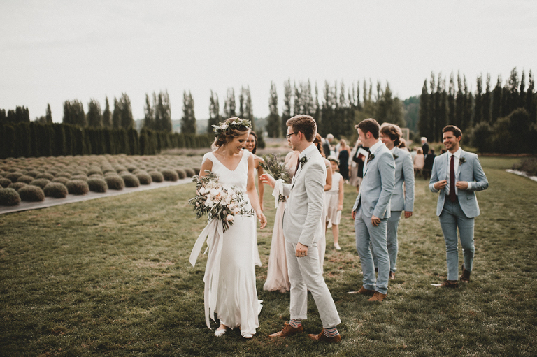 CarinaSkrobeckiPhoto_Susanna&Andrew_WoodinvilleLavenderFarm112
