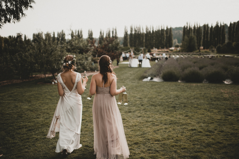 CarinaSkrobeckiPhoto_Susanna&Andrew_WoodinvilleLavenderFarm127
