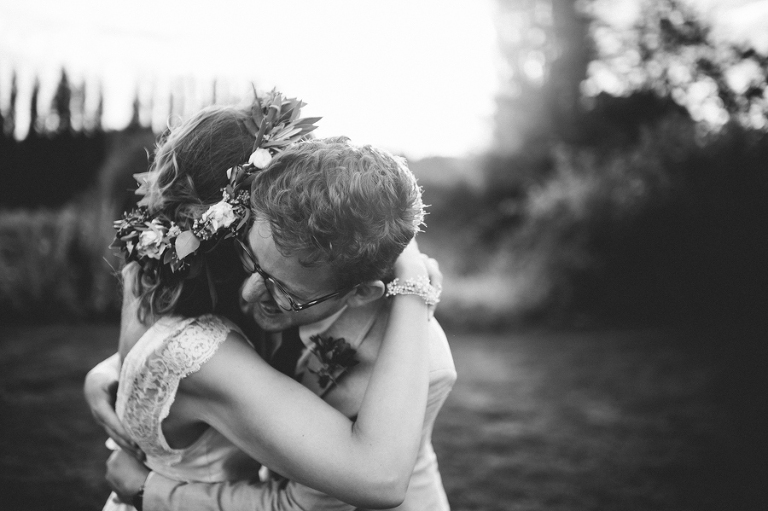 CarinaSkrobeckiPhoto_Susanna&Andrew_WoodinvilleLavenderFarm146