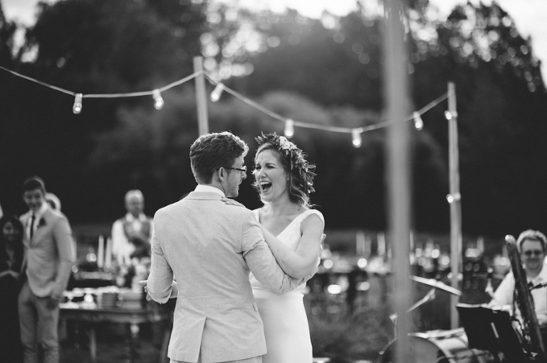 CarinaSkrobeckiPhoto_Susanna&Andrew_WoodinvilleLavenderFarm153